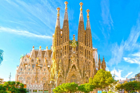 Barcelona and Sagrada Familia Shore Excursion